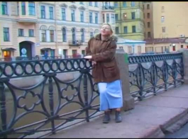 فتاة روسية مفلس إيفلين مارتينز كس مسمر على السطح